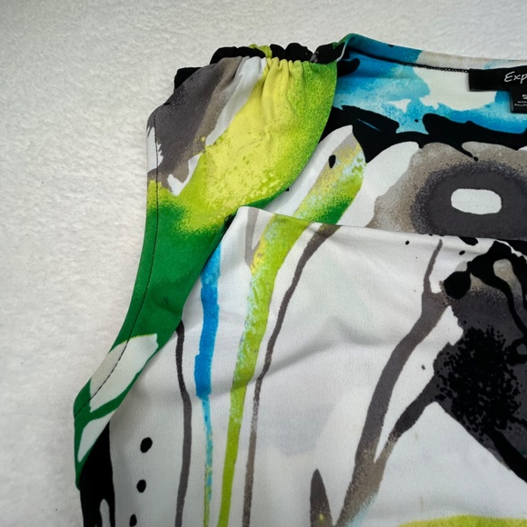 Express Women Sleeveless Abstract Floral Blouse size Small Flowers Tropical Top - Picture 3 of 12